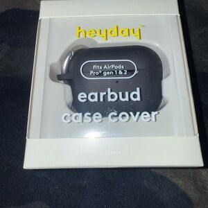 Heyday Black Earbud Case Cover for AirPods Pro 1st & 2nd generation NWT